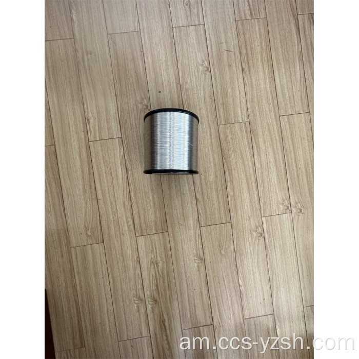 በርካታ የተቆራረጡ የመዳብ ክላርክ ብረት